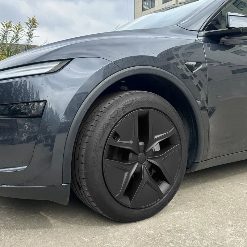 Close-up of the installed 19-inch Arachnid style aero wheel cover