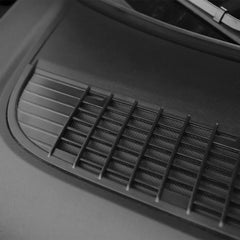 Close-up of the installed air vent inlet mesh shield cover