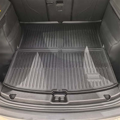 Boot mat installed in the rear cargo area of Model Y (2025–2026)