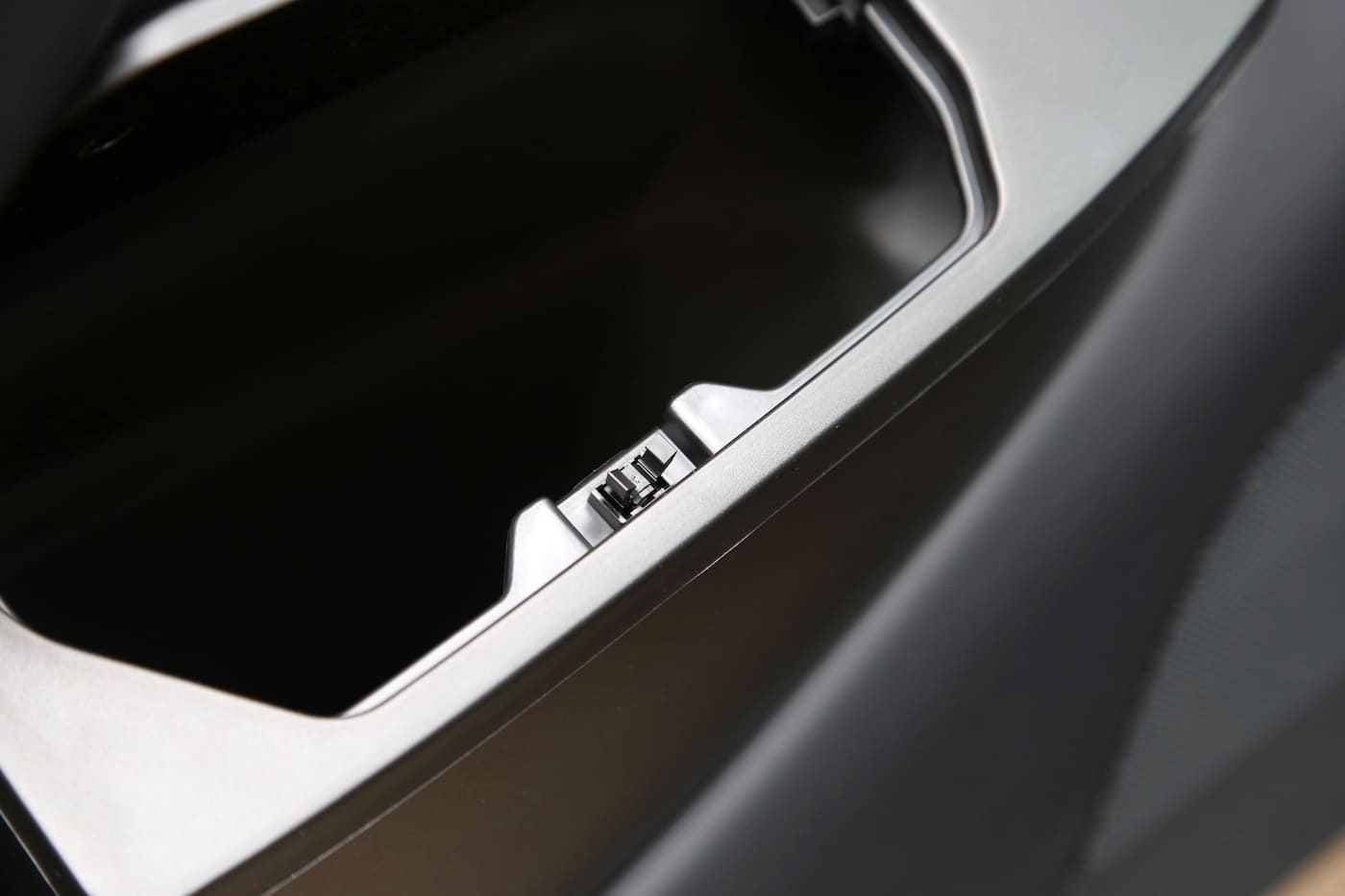 Door Trash Bin For Model Y(2025-2026)