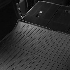Full-coverage boot mat protecting the cargo area of Model Y (2025–2026)