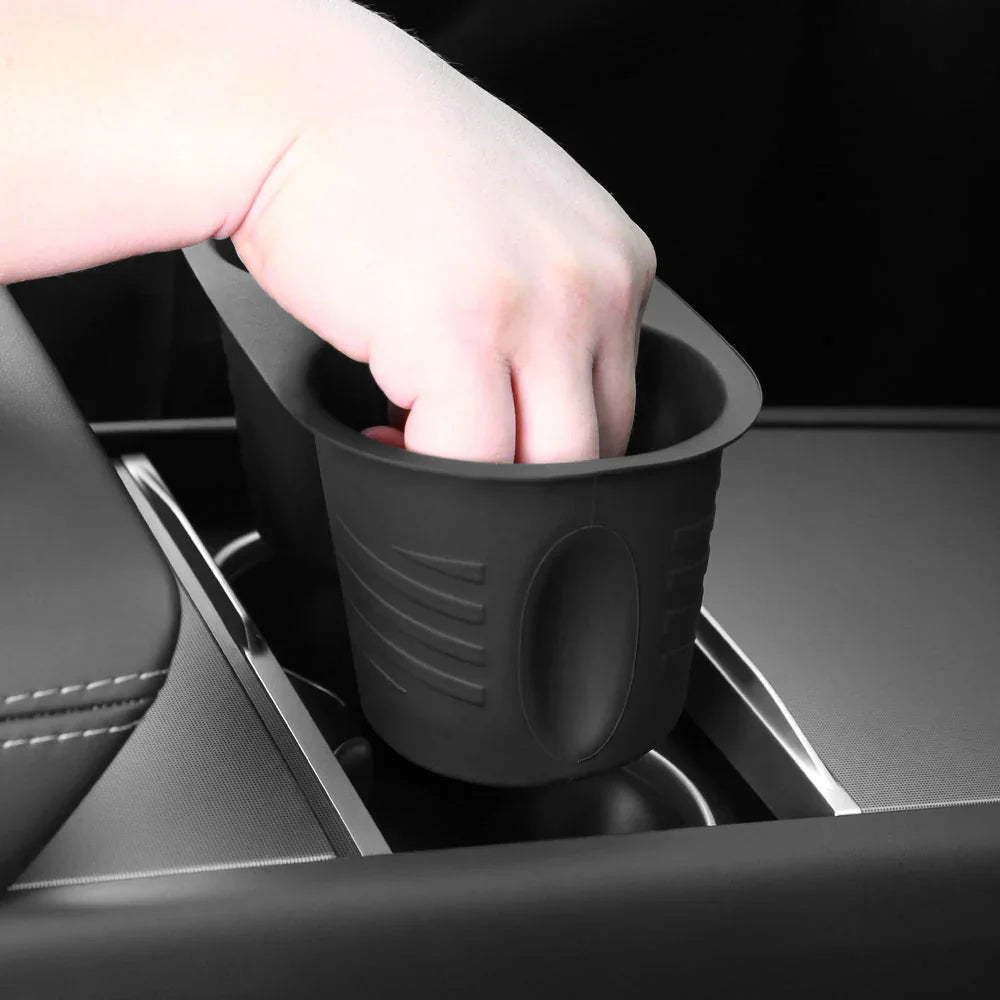 Cup holder insert easily removed for quick cleaning and maintenance