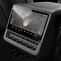Rear screen surround installed on the rear display